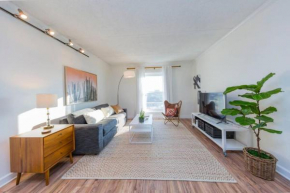 Music Row Retreat - 3 Beds, 1 Bedroom, Pool, Parking